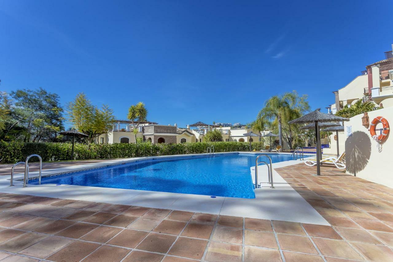 Casa Kristof Las Jacarandas Benahavis Bagian luar foto